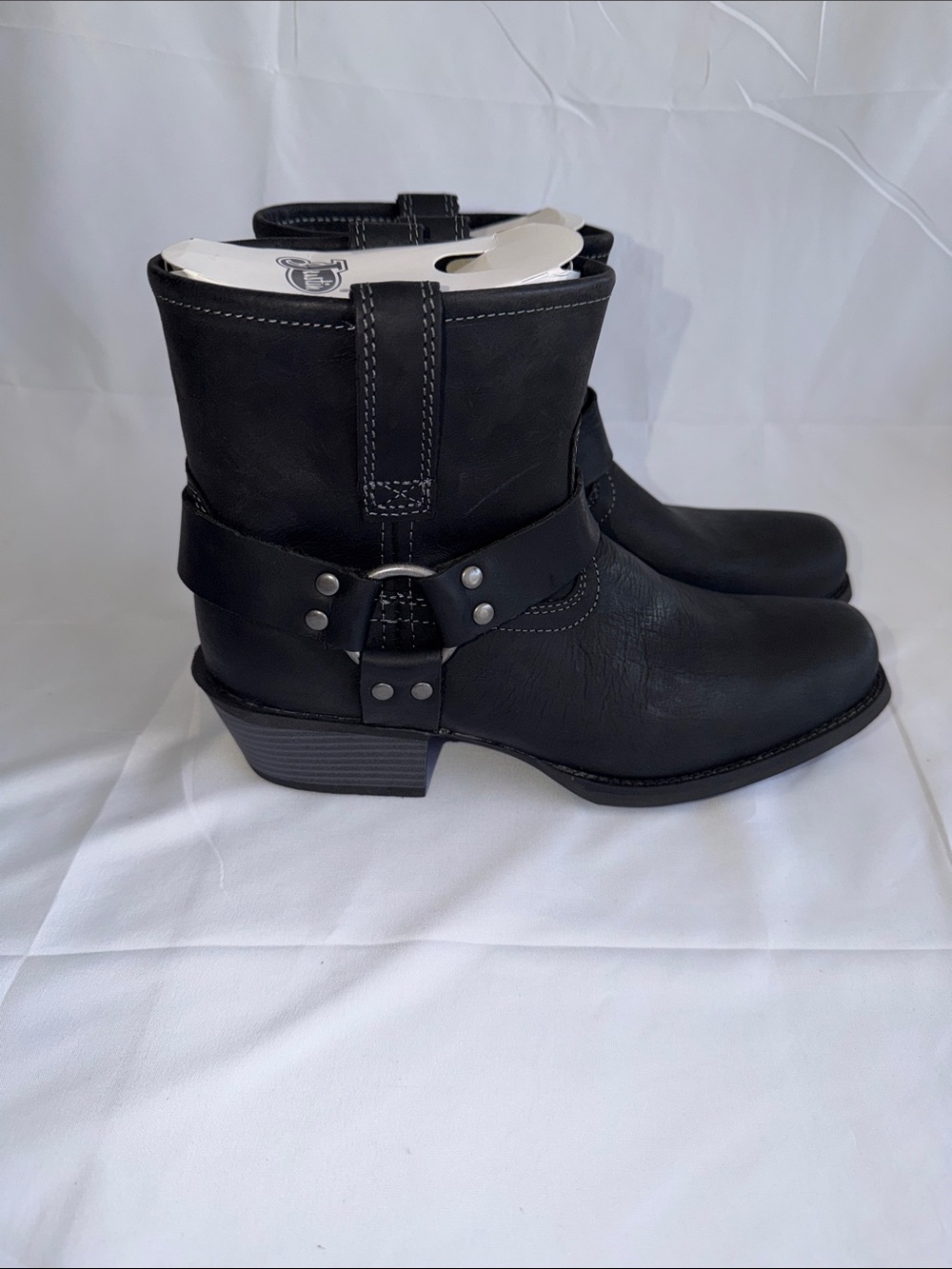 Justin Gypsy Black Jungle Leather Moto Harness Ankle Boots NWT Women’s Size 10.5 - Picture 3 of 5